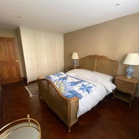 2 Double Bedroom Charming Chelsea Apartment London Exterior photo